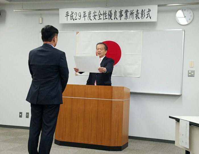 子宮頸がん リボン